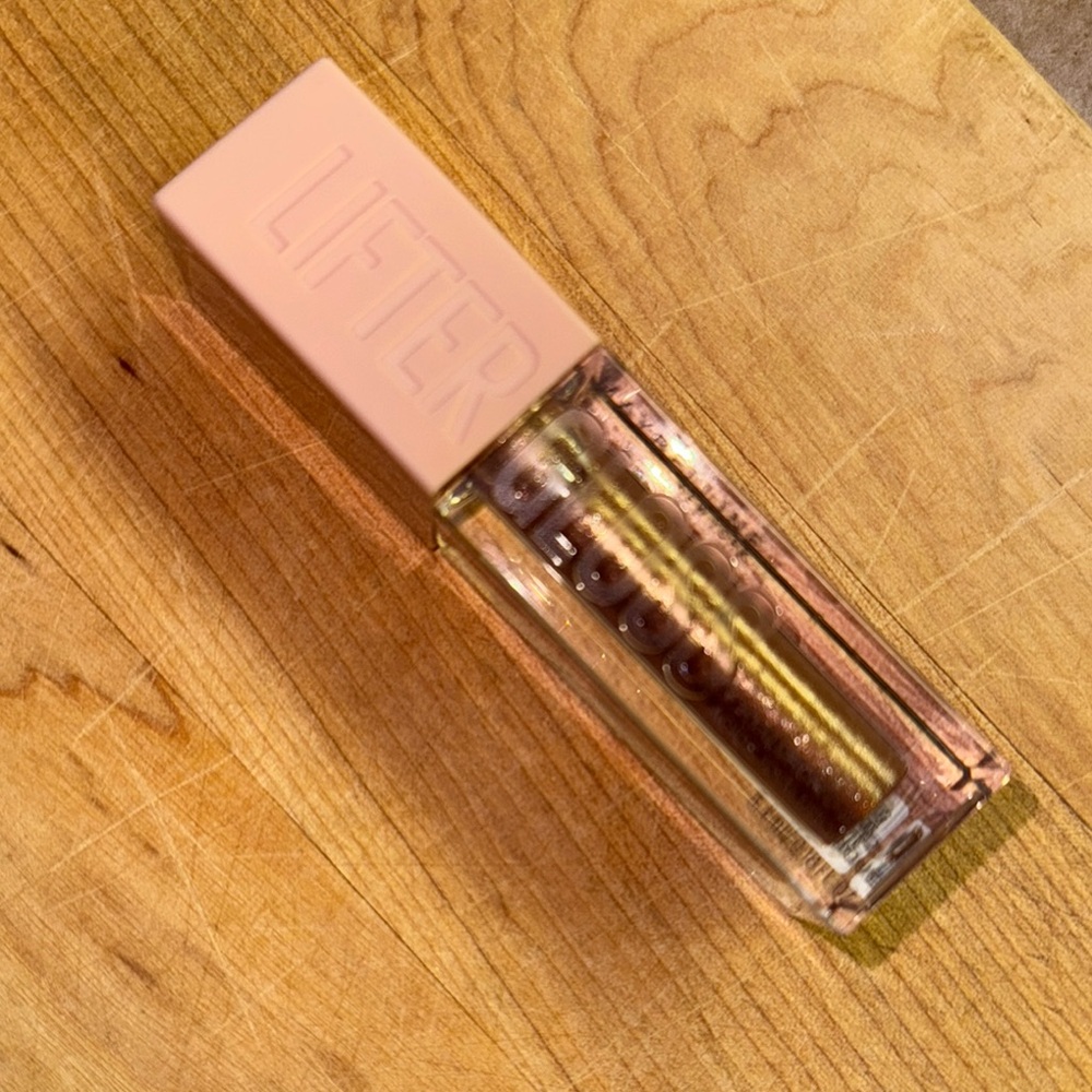 Maybelline New York Lifter Lip Gloss (New)